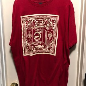 2 men’s xl Obey T-shirt’s